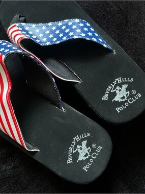 Beverly Hills Polo Club Stars & Stripes Flip Flops - Blue/Red/White